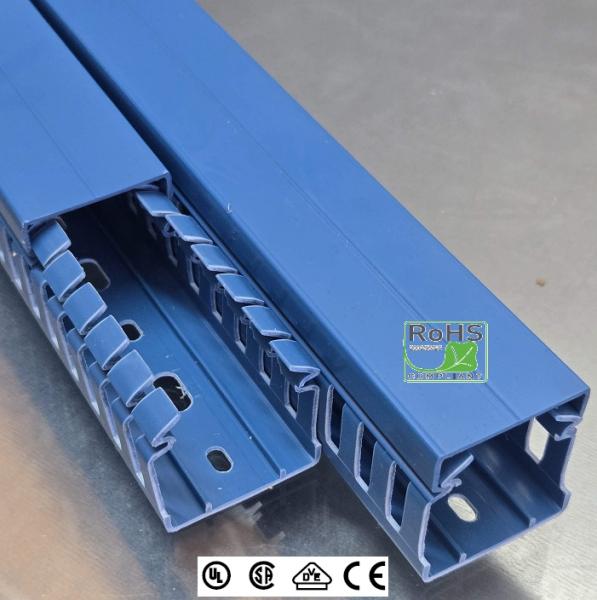 1m PVC-Verdrahtungskanal 25x25 mm mit Deckel